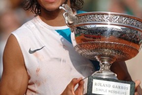 Kaiyun体育投注公牛不断突破！，纳达尔连续五场比赛得分超过比赛局势复杂再创辉煌时刻的简单介绍